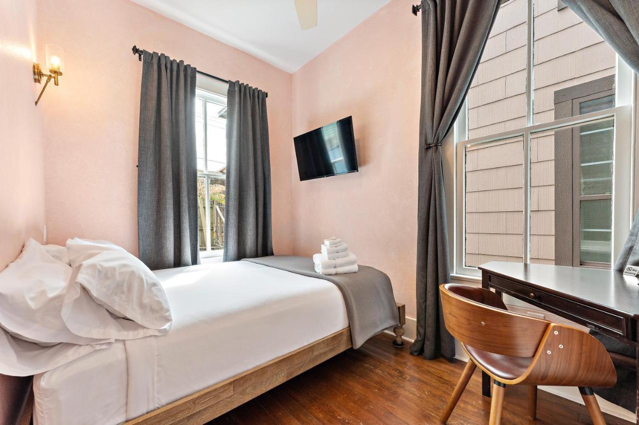 Domum De Vence Hotel Galveston Eksteriør billede
